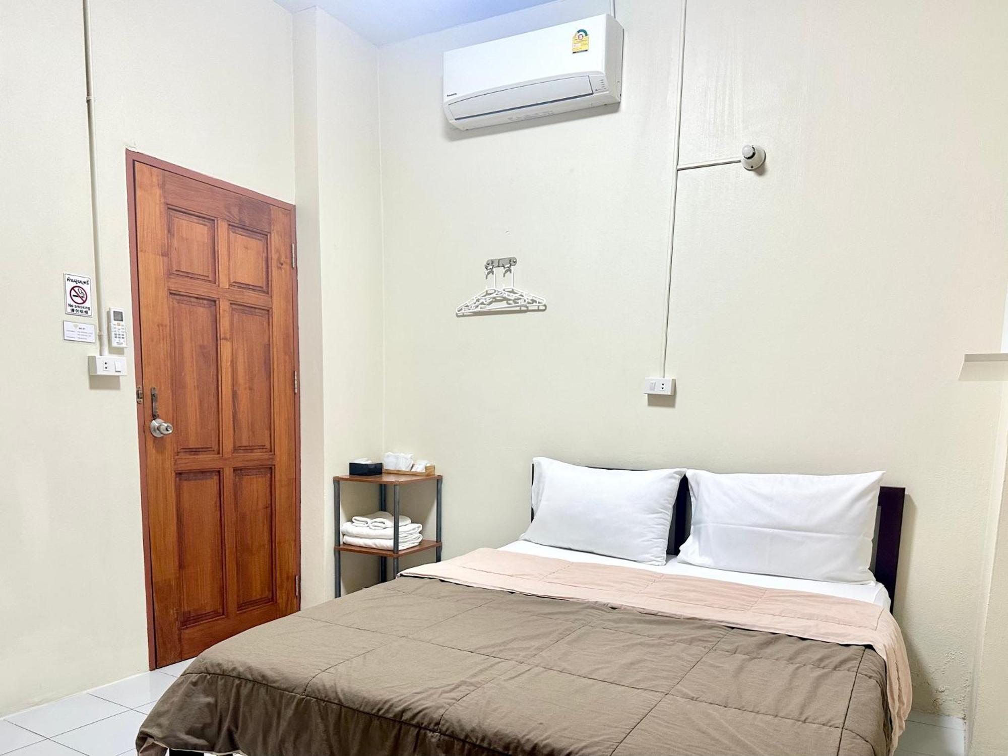 Pd Hostel Bangkok Kültér fotó